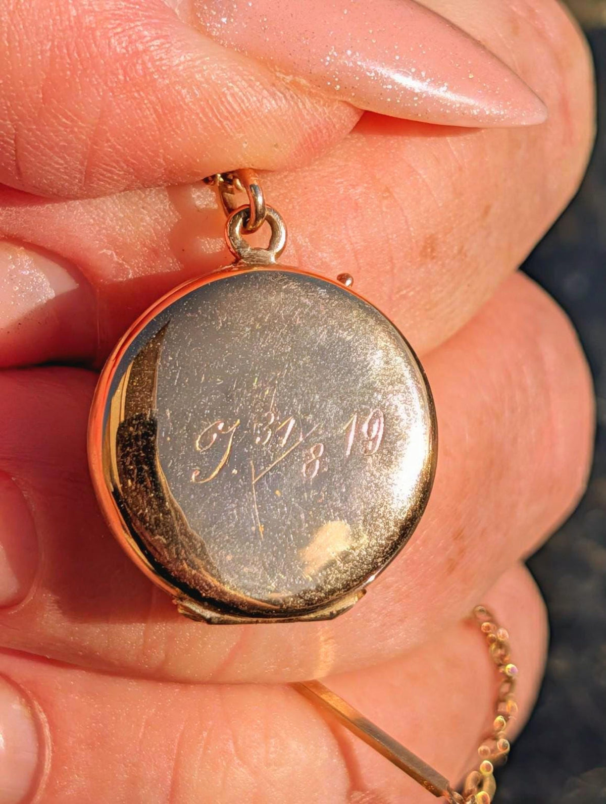 Antique Art Nouveau 14k gold sapphire photo locket