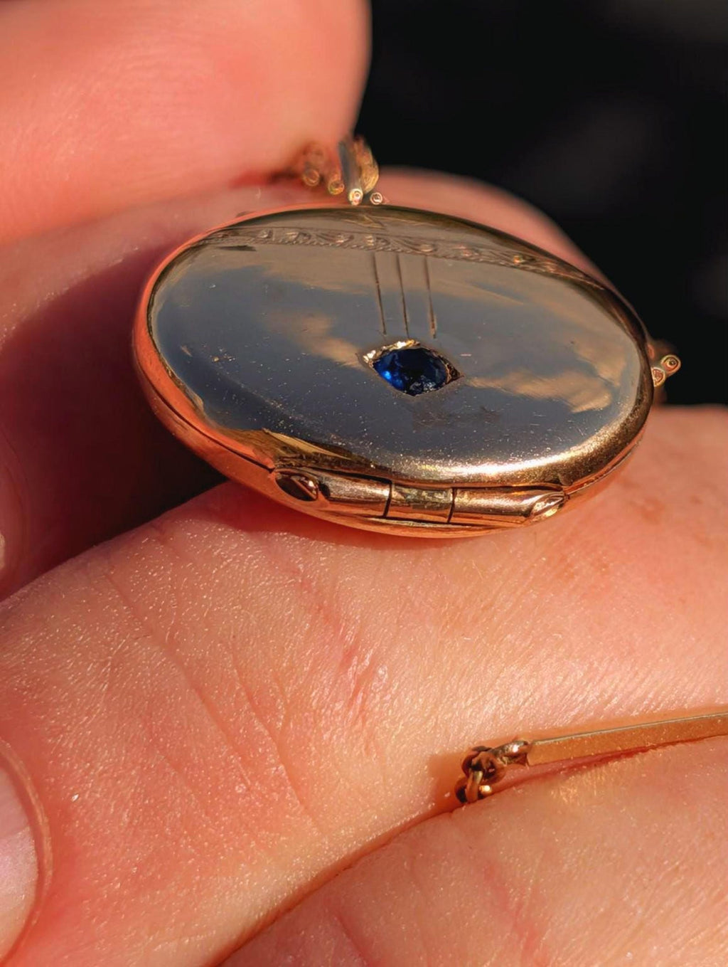 Antique Art Nouveau 14k gold sapphire photo locket