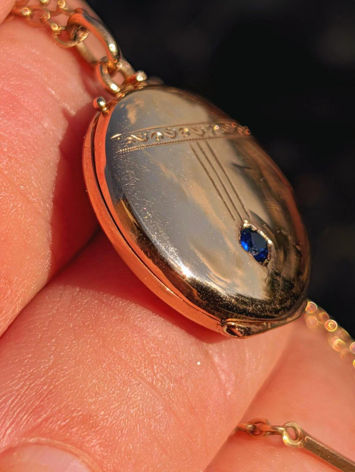 Antique Art Nouveau 14k gold sapphire photo locket