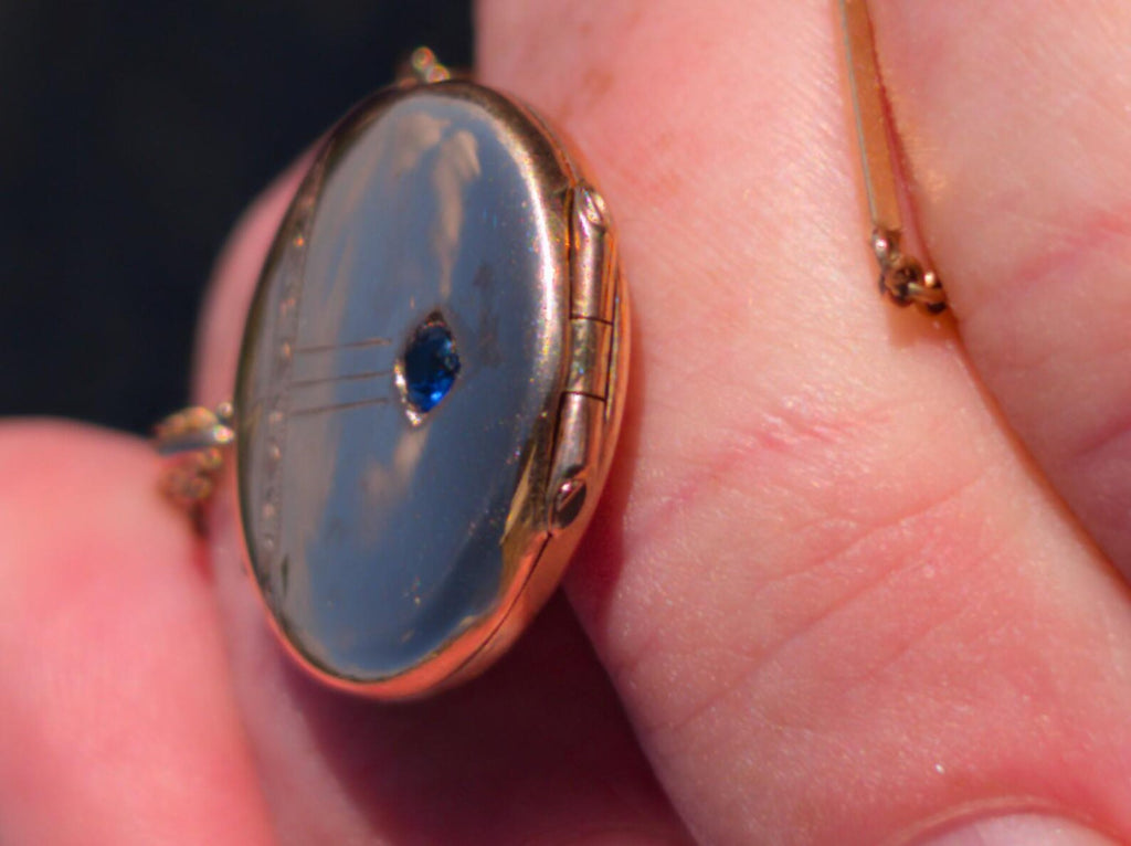 Antique Art Nouveau 14k gold sapphire photo locket