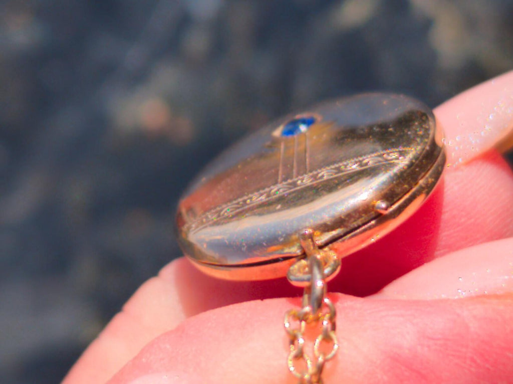 Antique Art Nouveau 14k gold sapphire photo locket
