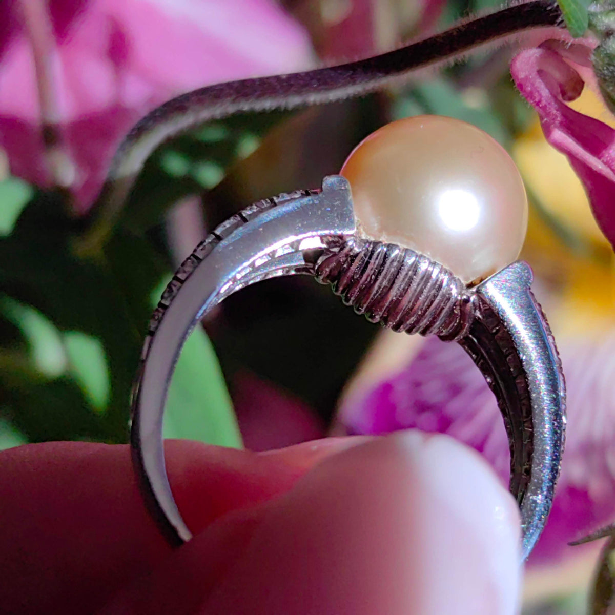 Vintage 1940s Platinum Ring: Natural Pearl & Diamond Accent