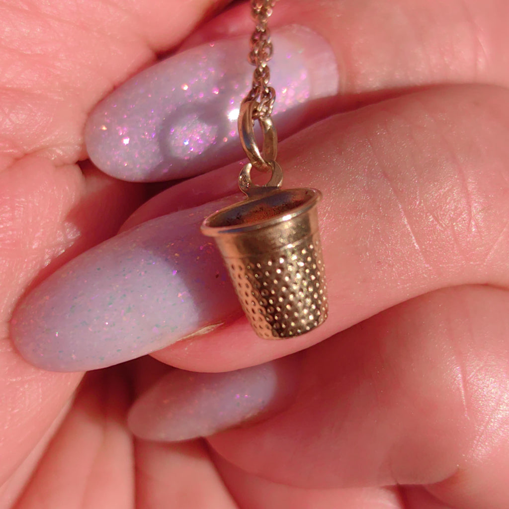 Rare 18k Solid Gold Thimble: Antique Sewing Accessory Charm