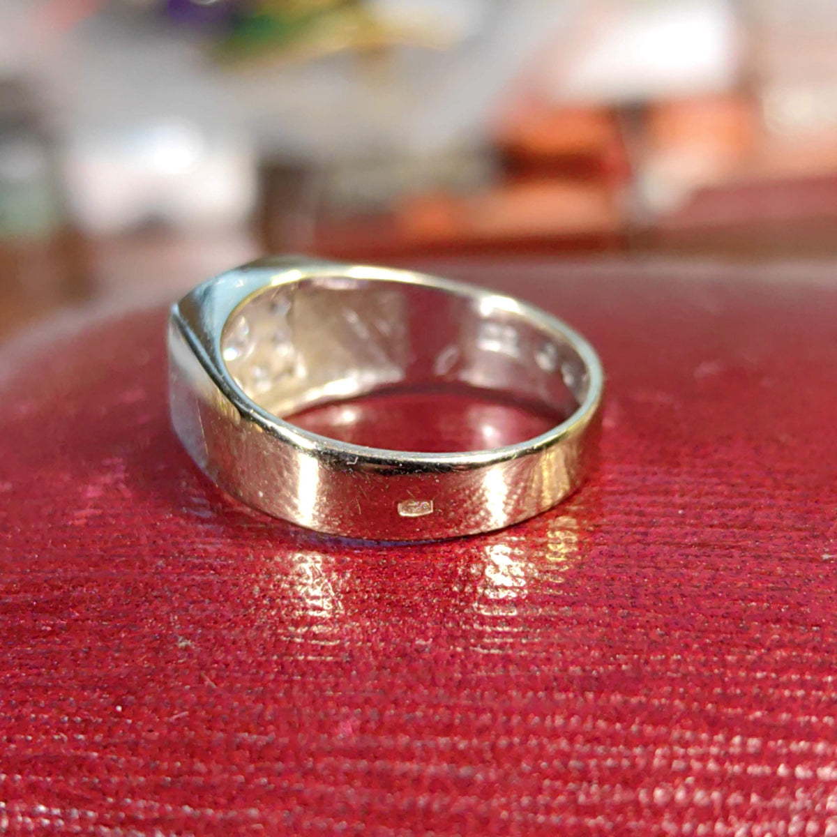 Vintage 18k Yellow Gold Diamond Ring: Unisex Chevalier Statement Ring