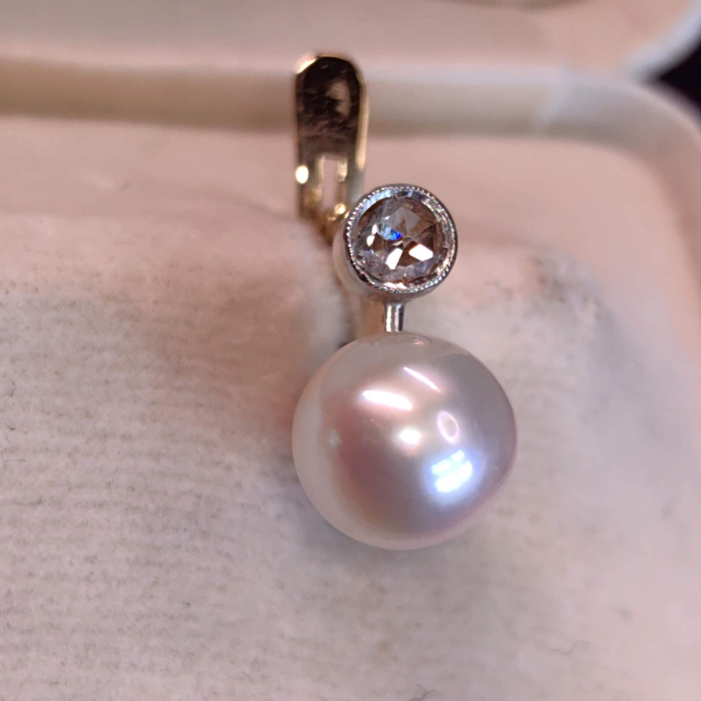 Art Deco Natural Pearl Earrings Rose Diamond 18k Solid Yellow Gold Handmade 1920s Antique Vintage  Elegant latch Back Closure Gift for Her