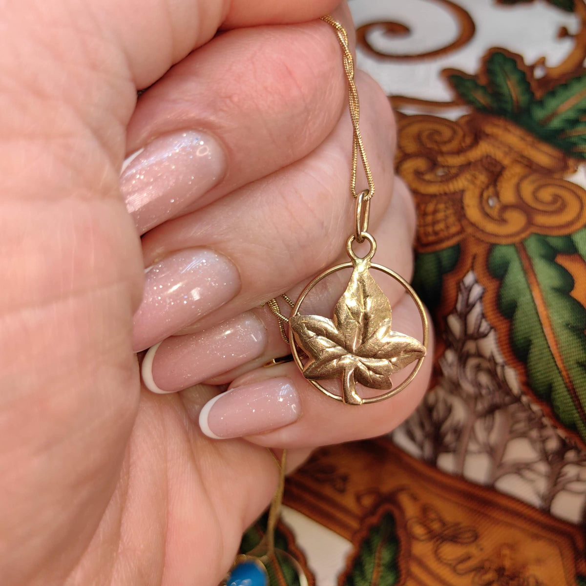 14k Yellow Gold Maple Leaf Pendant - Vintage Charm