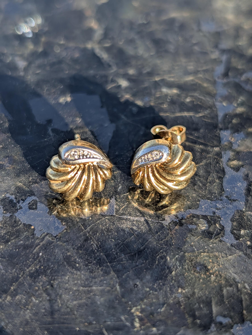 14k Two Tone Gold Diamond Shell Stud Earrings, Vintage Dainty Sea Ocean Earrings, 10mm Fine Jewelry Gift for Her Nautical Push Back