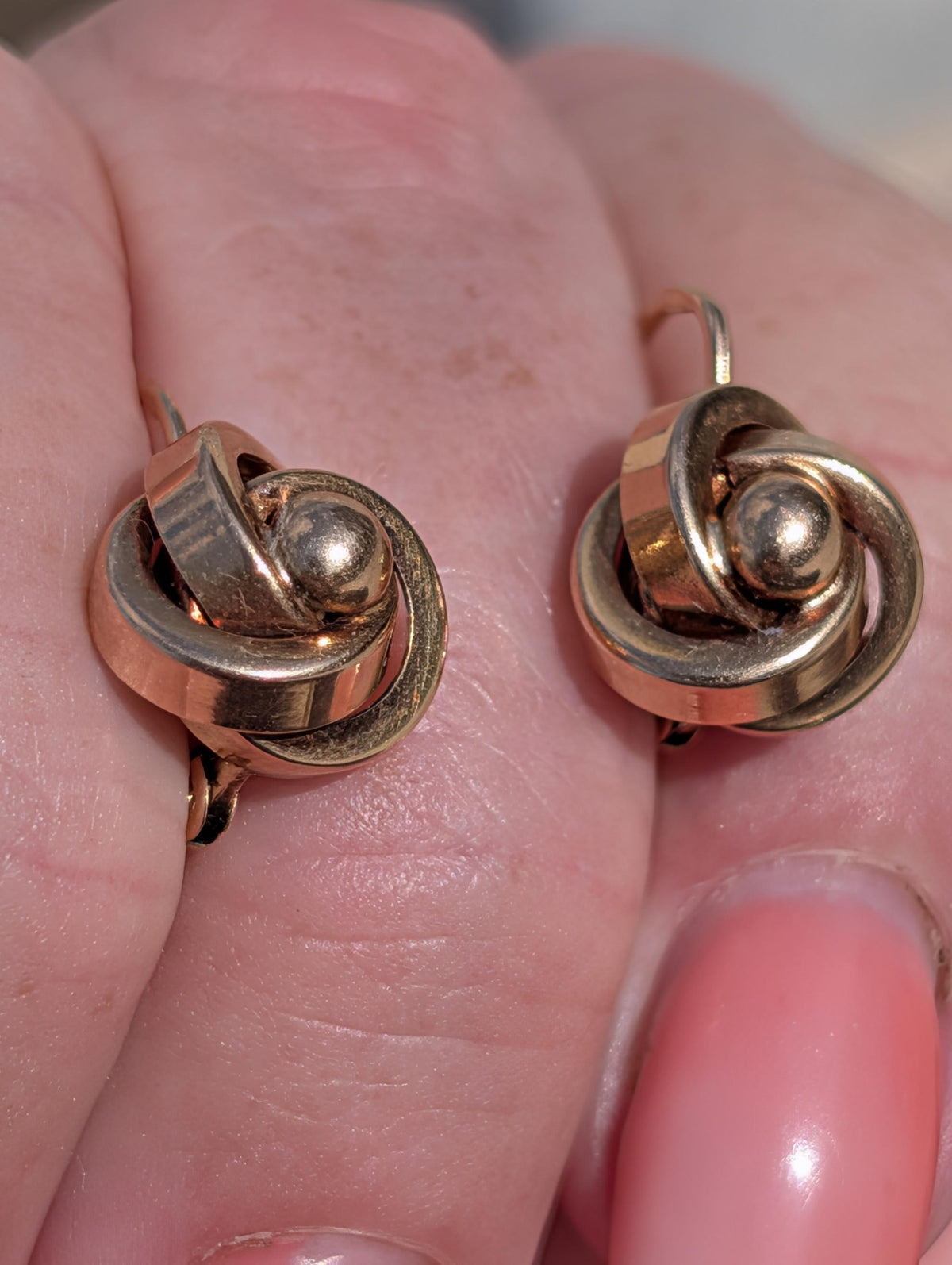 Vintage 14K Solid Yellow Rose Gold Love Knot Sleepers Dormouse Lever Back Closure Earrings Gift for Her Present