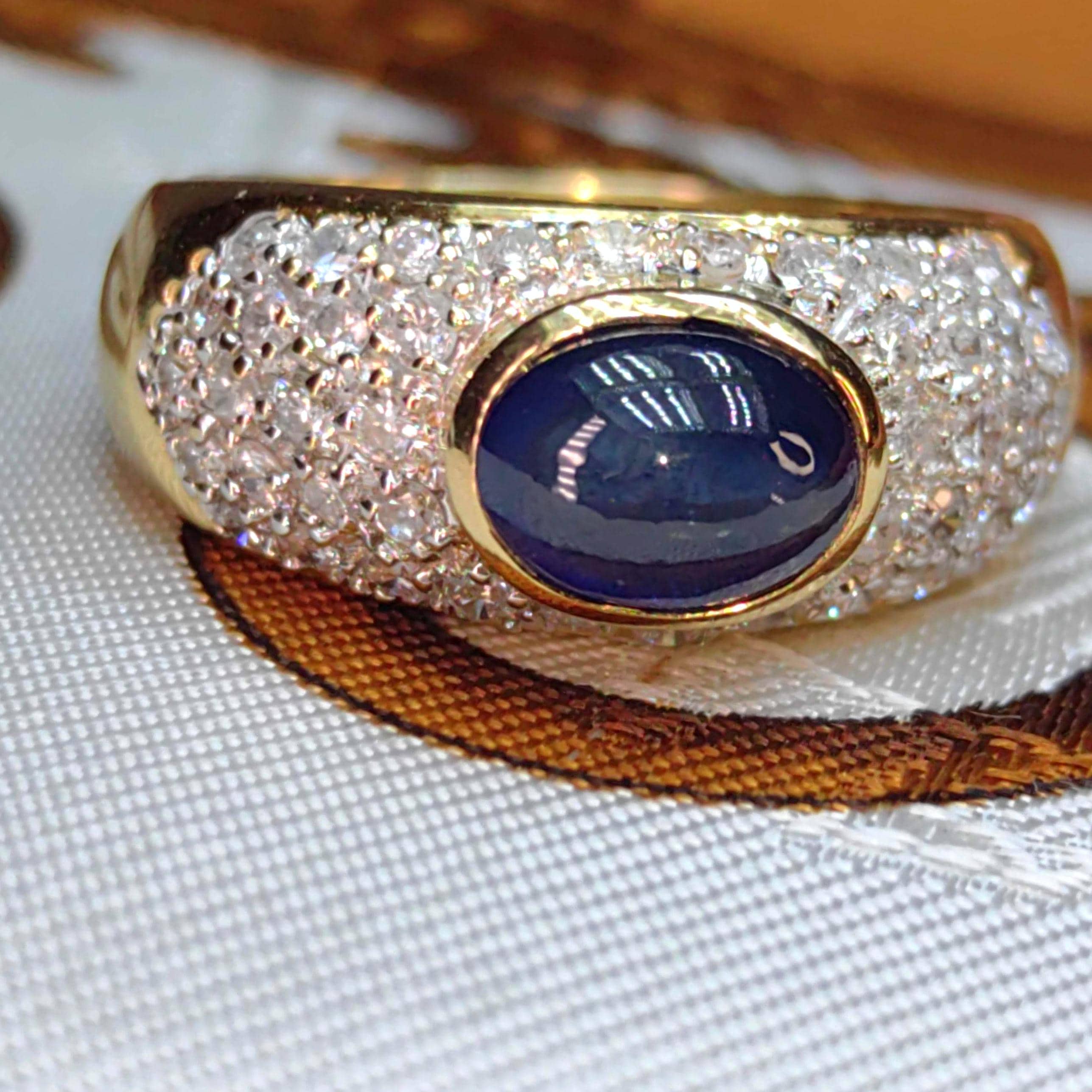 18k Gold Cabochon Sapphire & Diamond Ring - Unisex Statement