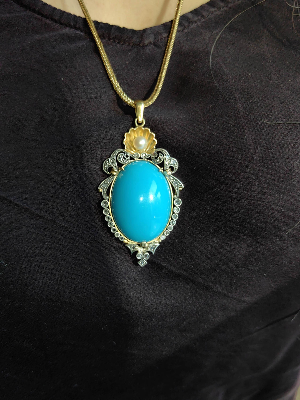 1930s Art Deco Turquoise Pendant: 18k Yellow Gold Diamond Pearl Necklace