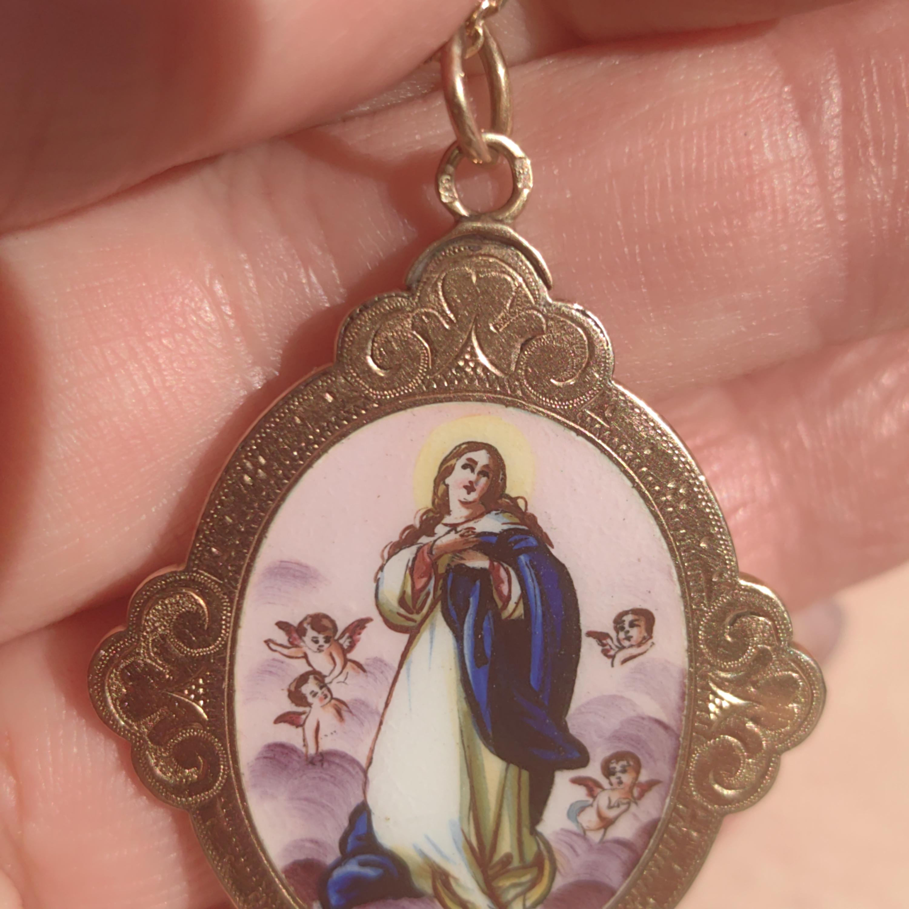 Antique 14K Gold Virgin Mary Pendant: Hand-Painted Enamel Art Nouveau