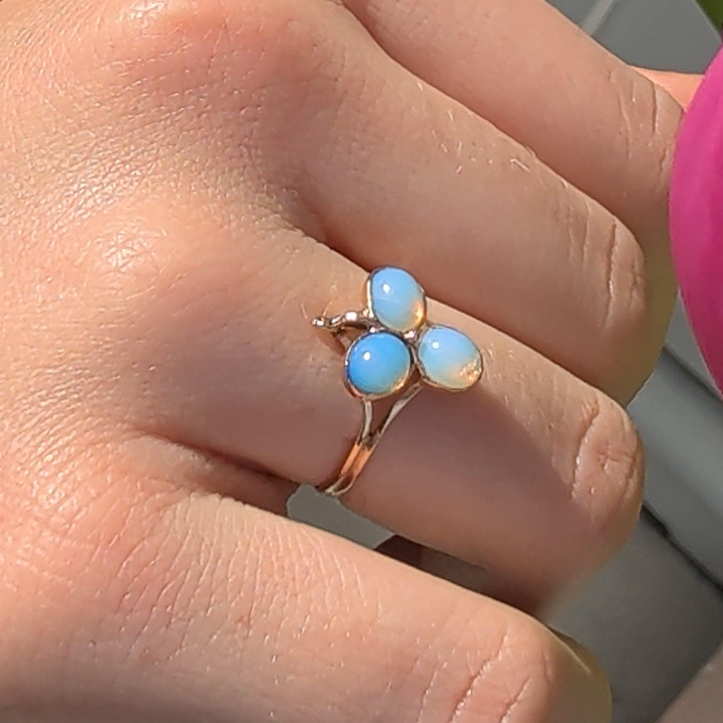 Art Nouveau Antique Opal 1900s Tref Clover Solid 14k Yellow Rose Gold Vintage Floral Flower Dainty Ring Gift for Her Girl Romantic Present.
