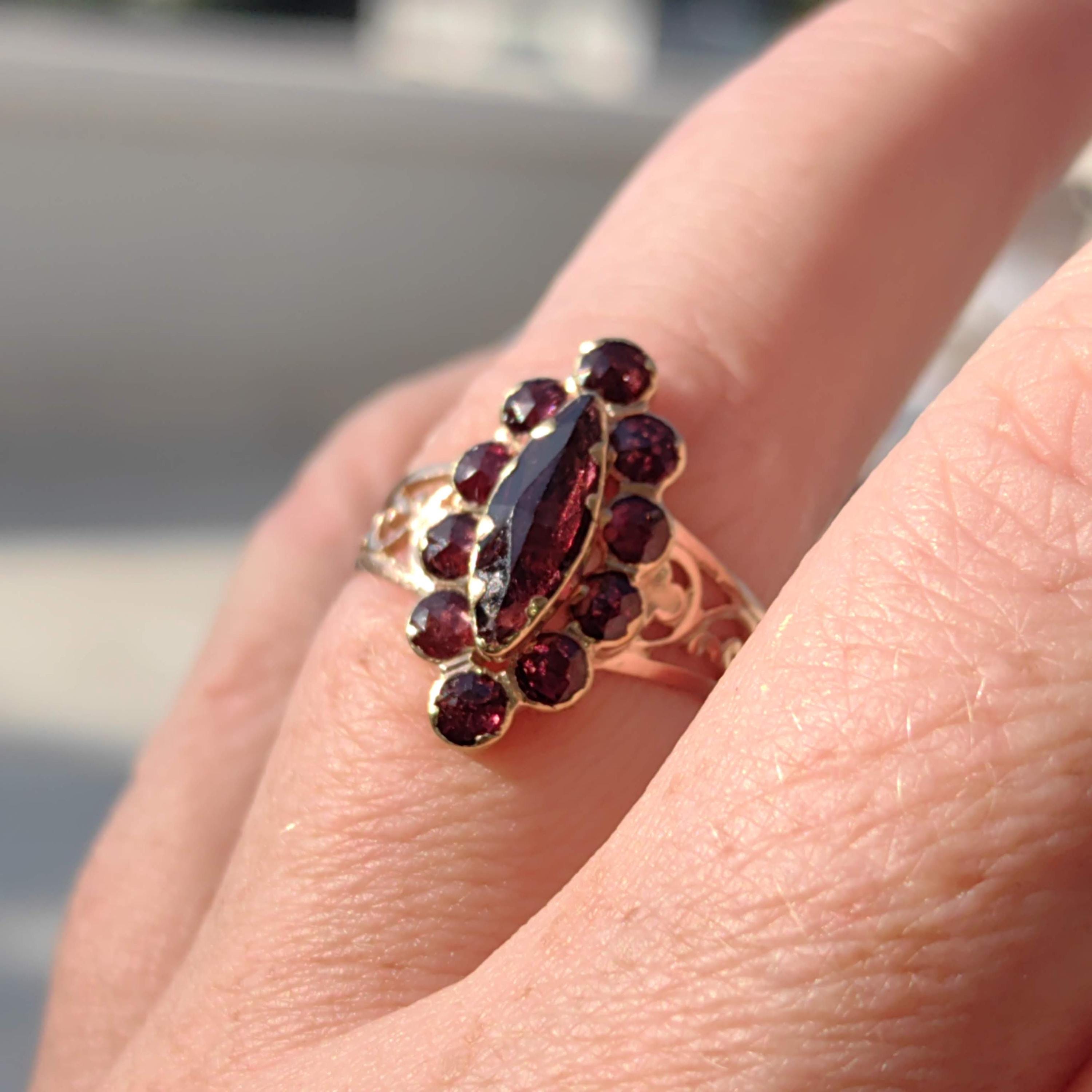 Victorian 1880s Almandine Garnet Solid 14k Yelllow Gold Elegant Statement Ring Marquise Floral Design Gift for Her Present