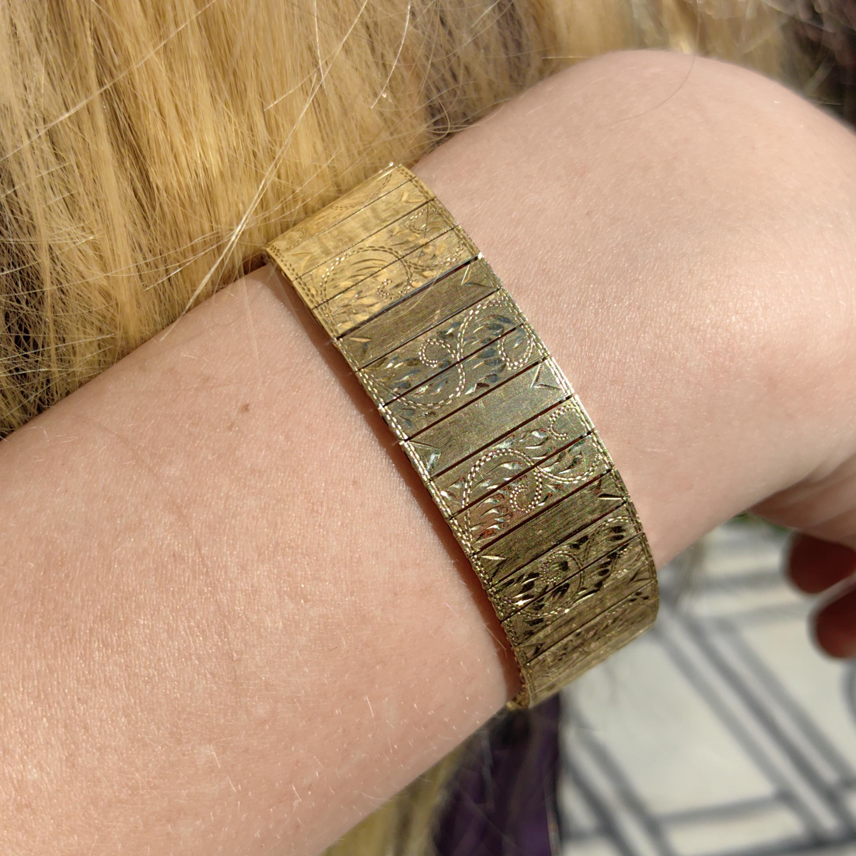 14k Yellow Gold Floral Link Bracelet: Antique Hand Chiseled Bangle, 1920s 25.9gr Solid, 19.5 cm long
