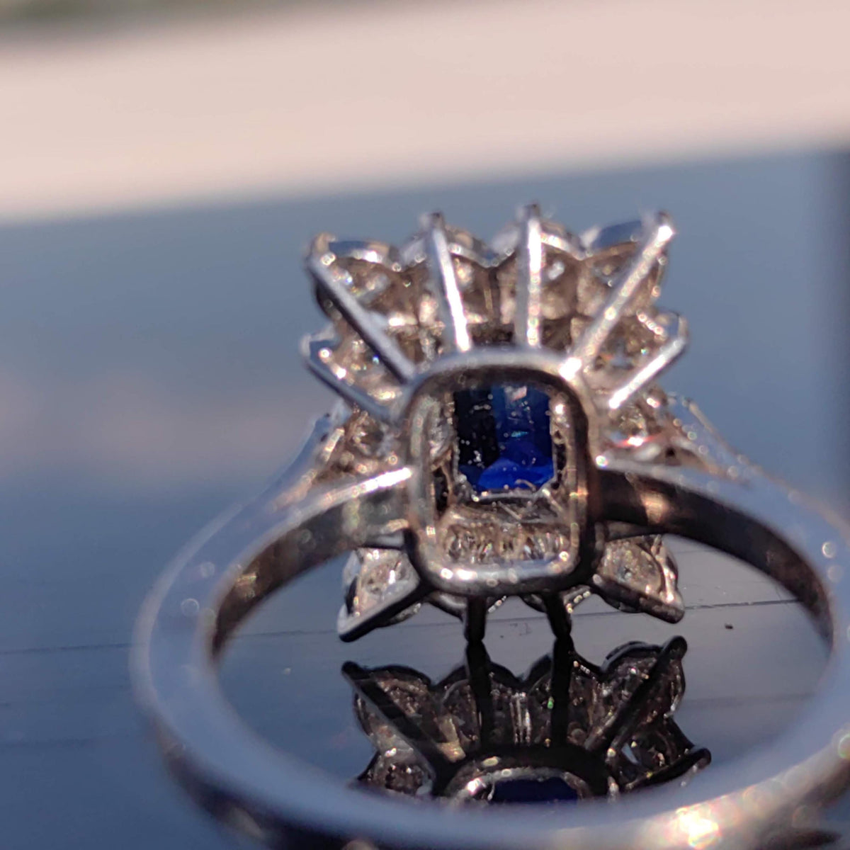 Vintage 18k White Gold Sapphire Diamond Ring - US 6