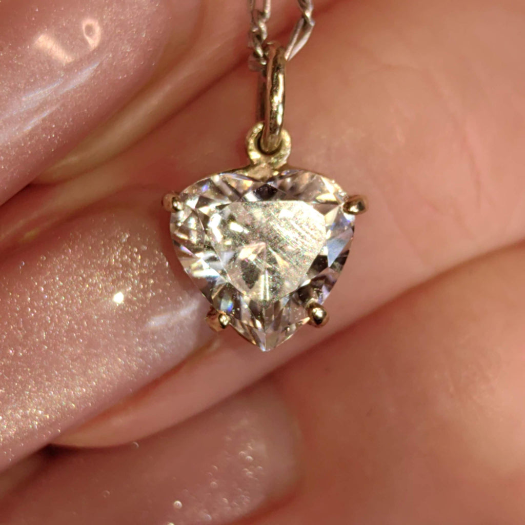 18k Solid White Gold Heart Shaped Necklace Pendant Crystal Cubic Zirconia Bracelet Love Charm Elegant Gift for Her Vintage Dangle