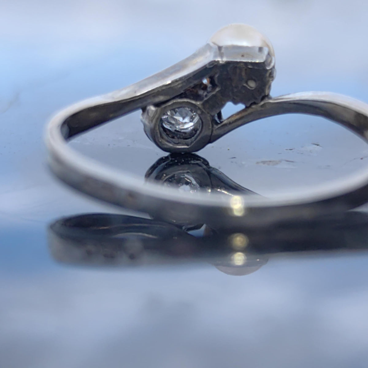 Art Deco Antique Vintage 1940s Cultured Natural Pearl Diamond 18k Solid White Gold Two Stone Wave Elegant Ring Gift for Her