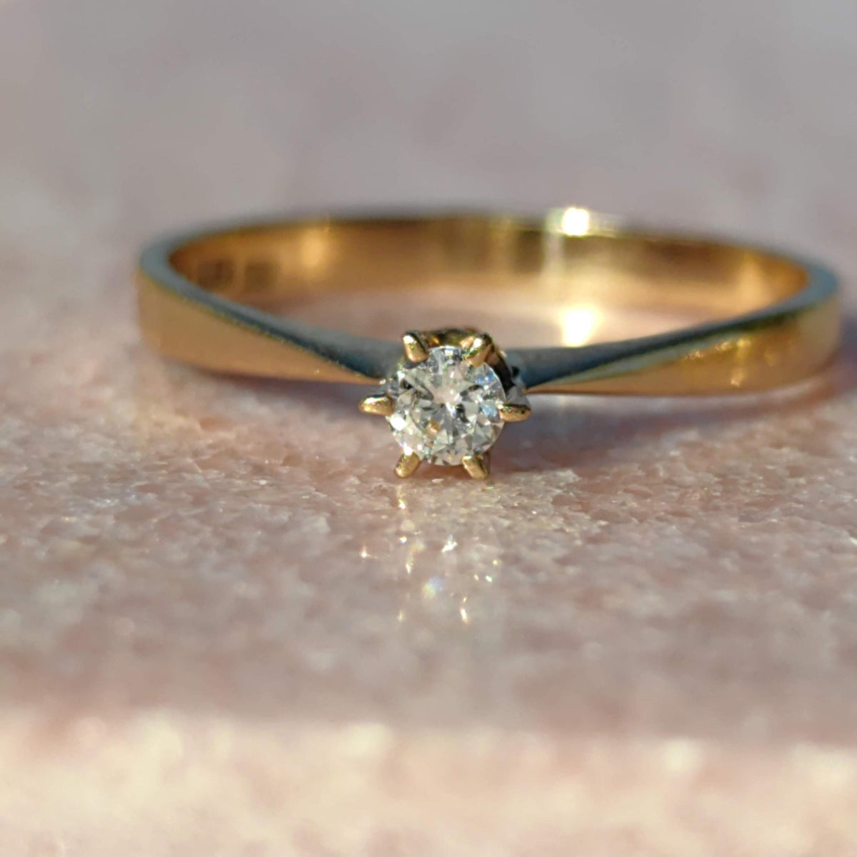 Vintage 0.1ct Natural Diamond Solid 18k Hallmarked Yellow Gold Hallmarked Engagement Wedding Solitaire Ring Gift for Her Present