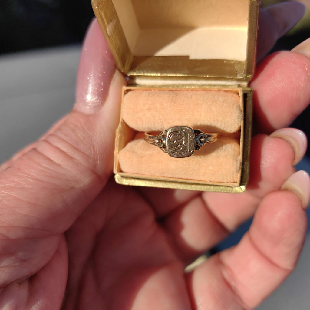 Solid Yellow Gold Antique F E Initials Letter Name Family Signet Ring Elegant Vintage Gift Present