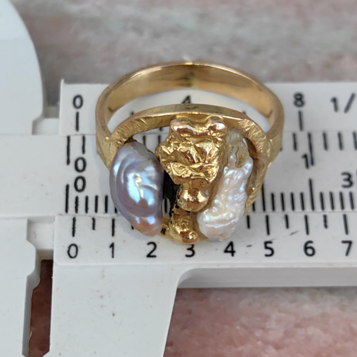 18k Gold Nugget Ring: Two-Tone Pearl Boho Ring