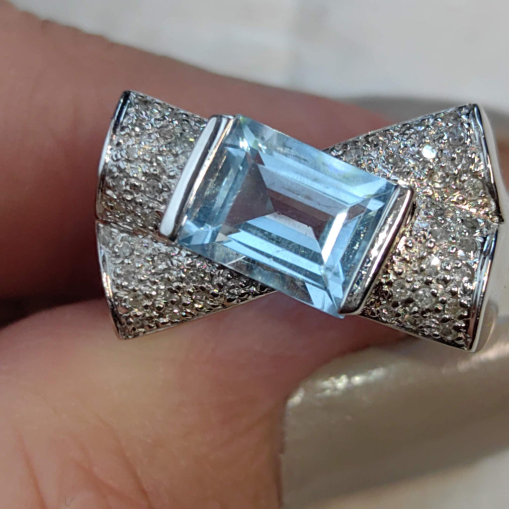 Aquamarine Diamond 18k White Gold Cocktail Ring: Geometric Statement