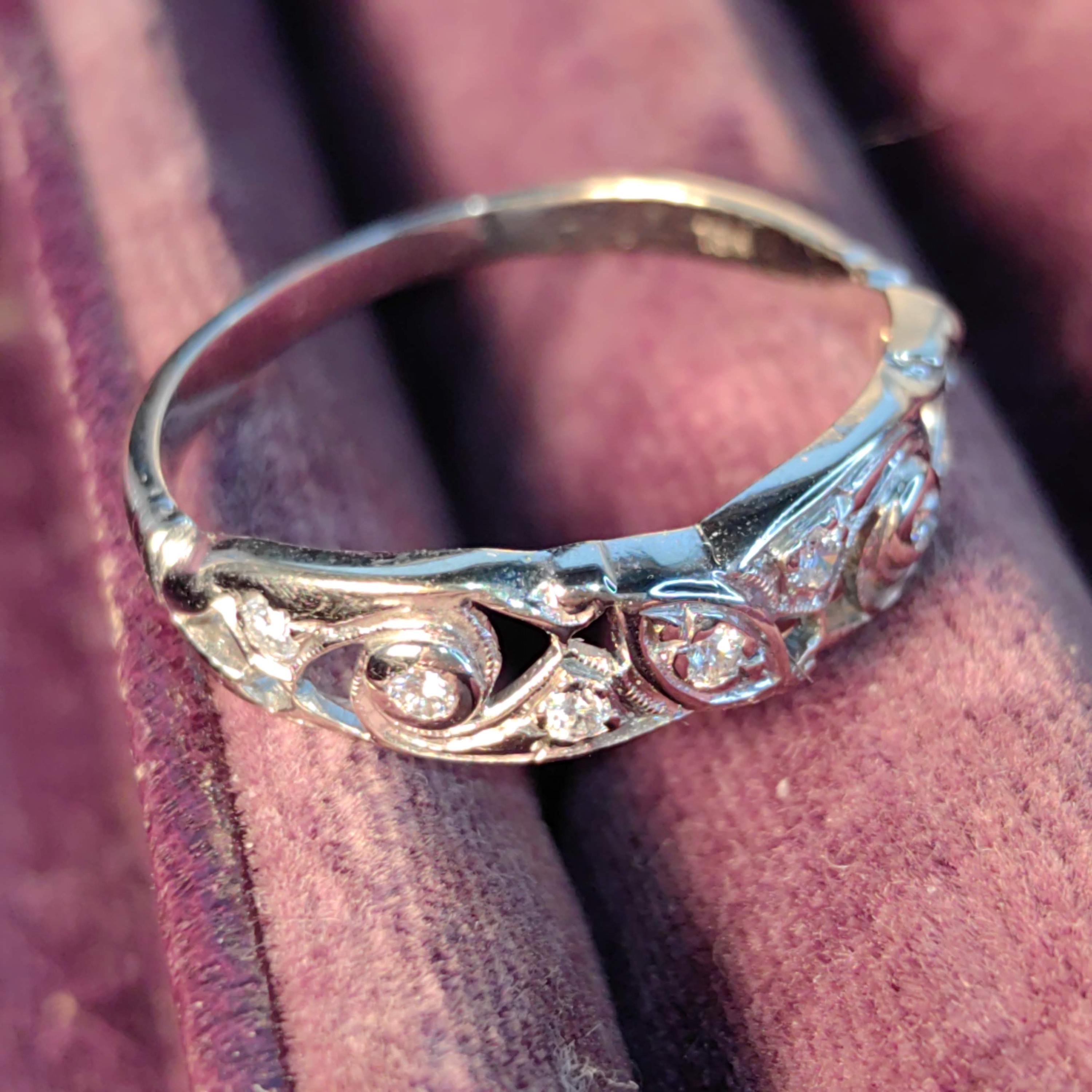 1940s Diamond Floral 18k White Gold Wedding Band Ring