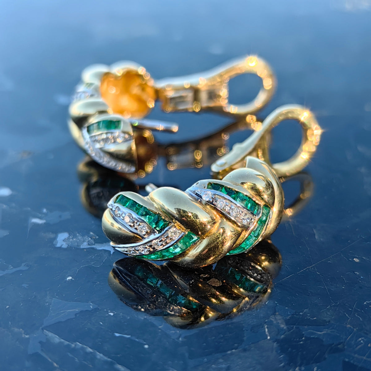 Mid Century 18k Yellow Gold Braided Knot Earrings 0.32ct Emeralds 0.80ct Diamonds 9.2g Vintage Statement Jewelry Gift for Her Omega closure.