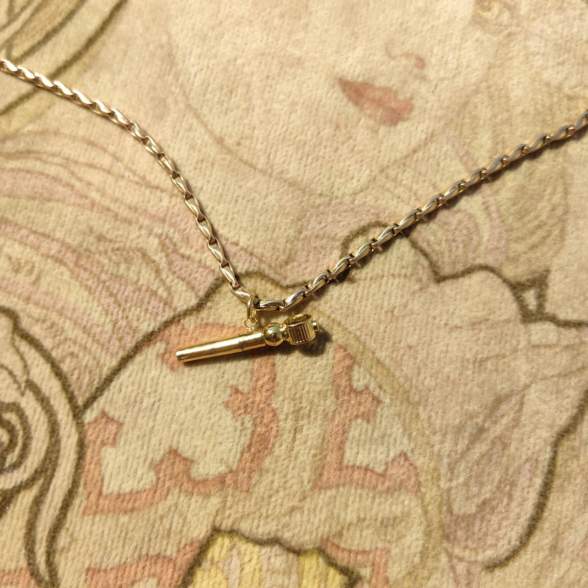 Antique 18k Gold Pocket Watch Key Pendant: Handcrafted Fob Charm