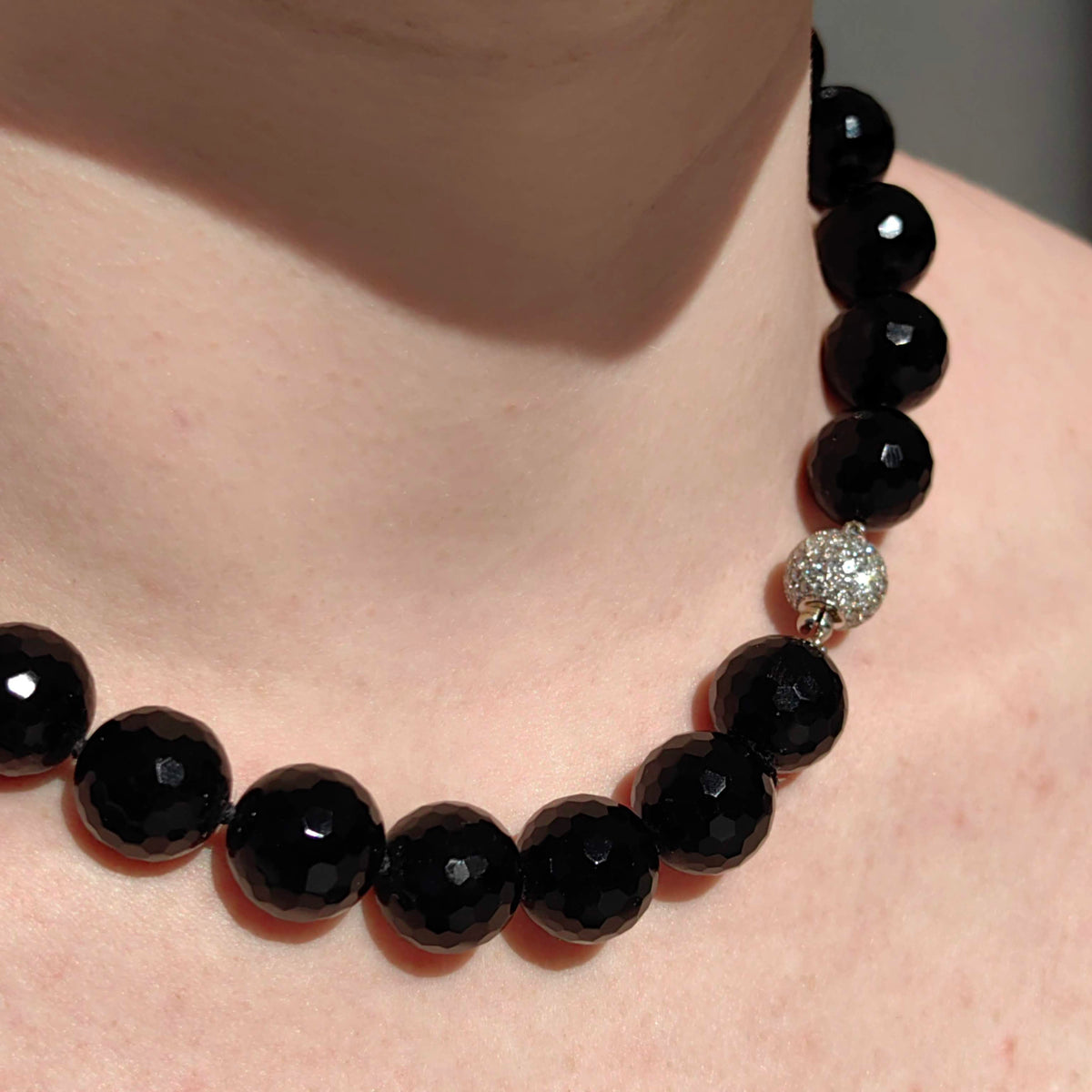 Art Deco 18k Solid hallmarked Yellow Gold Natural Diamond Onyx Beaded Statement Necklace 1940s Vintage Retro Antique Pendant Gift for her