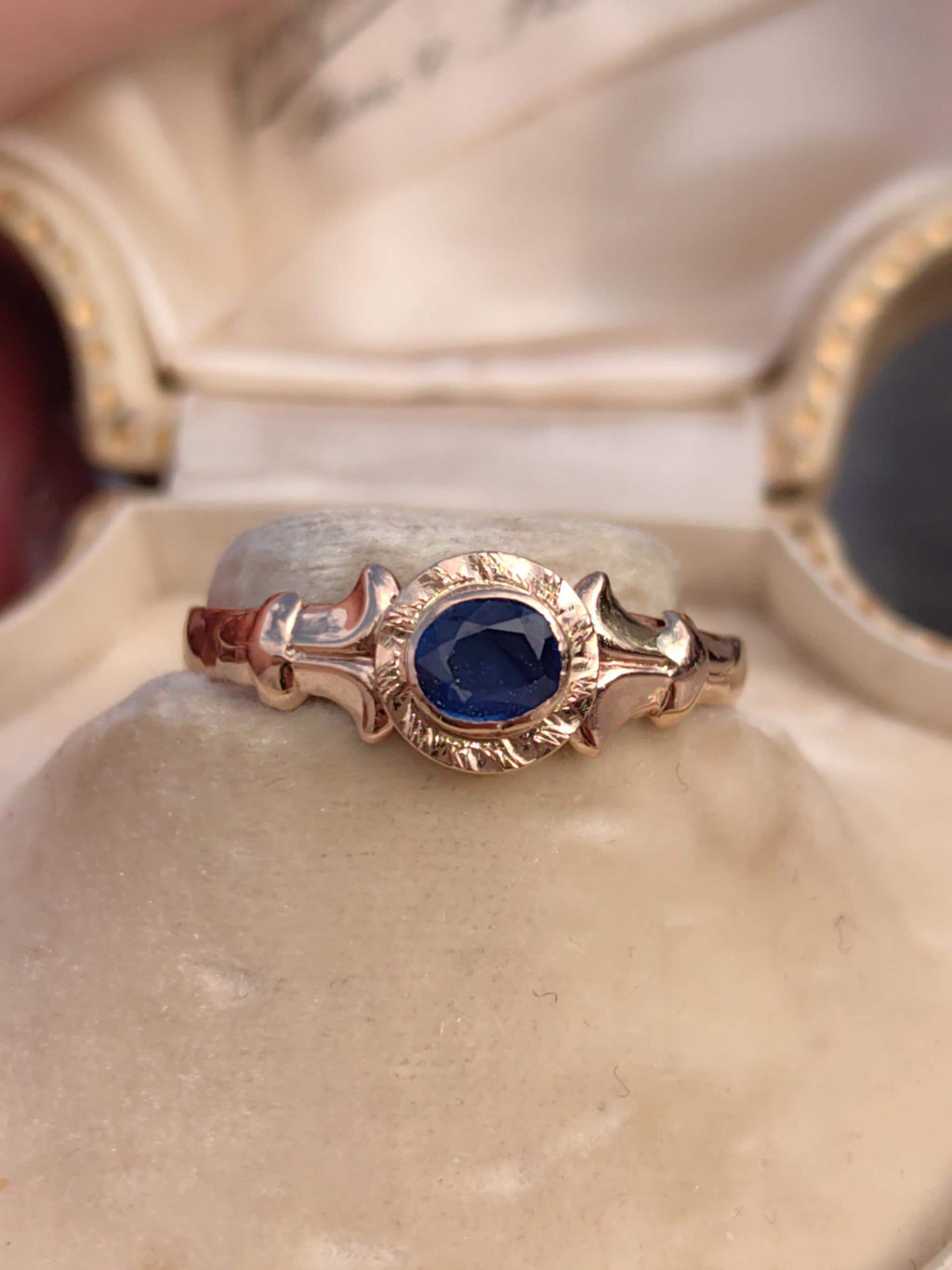 Art Nouveau Sapphire Ring Solid Yellow Rose Gold Antique 1900s