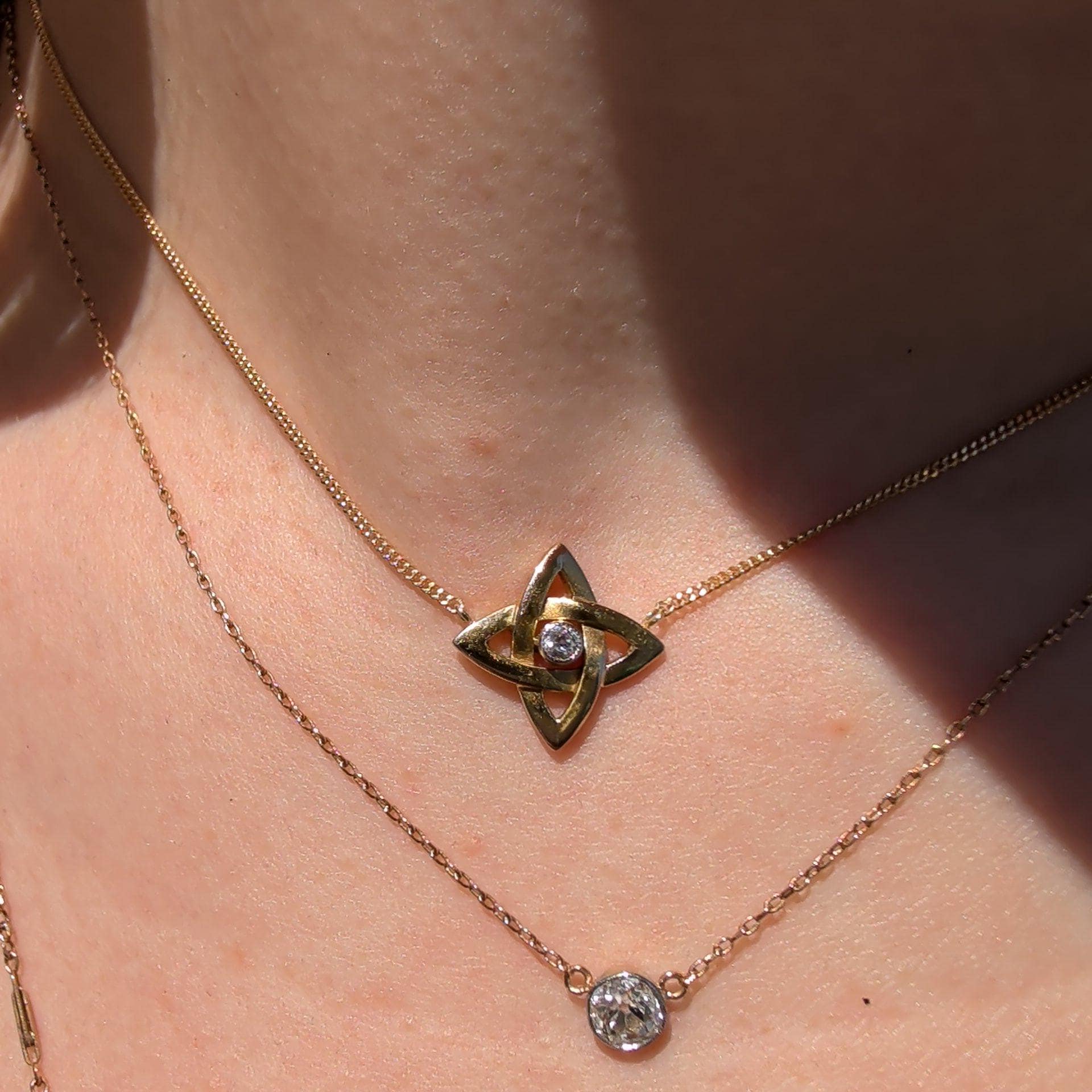 Floral Star Shape Diamond Pendant Necklace, Solid Hallmarked 18k Gold, 0.07 ct Diamond, 54.5 cm Chain Fine Jewelry Gift Necklace