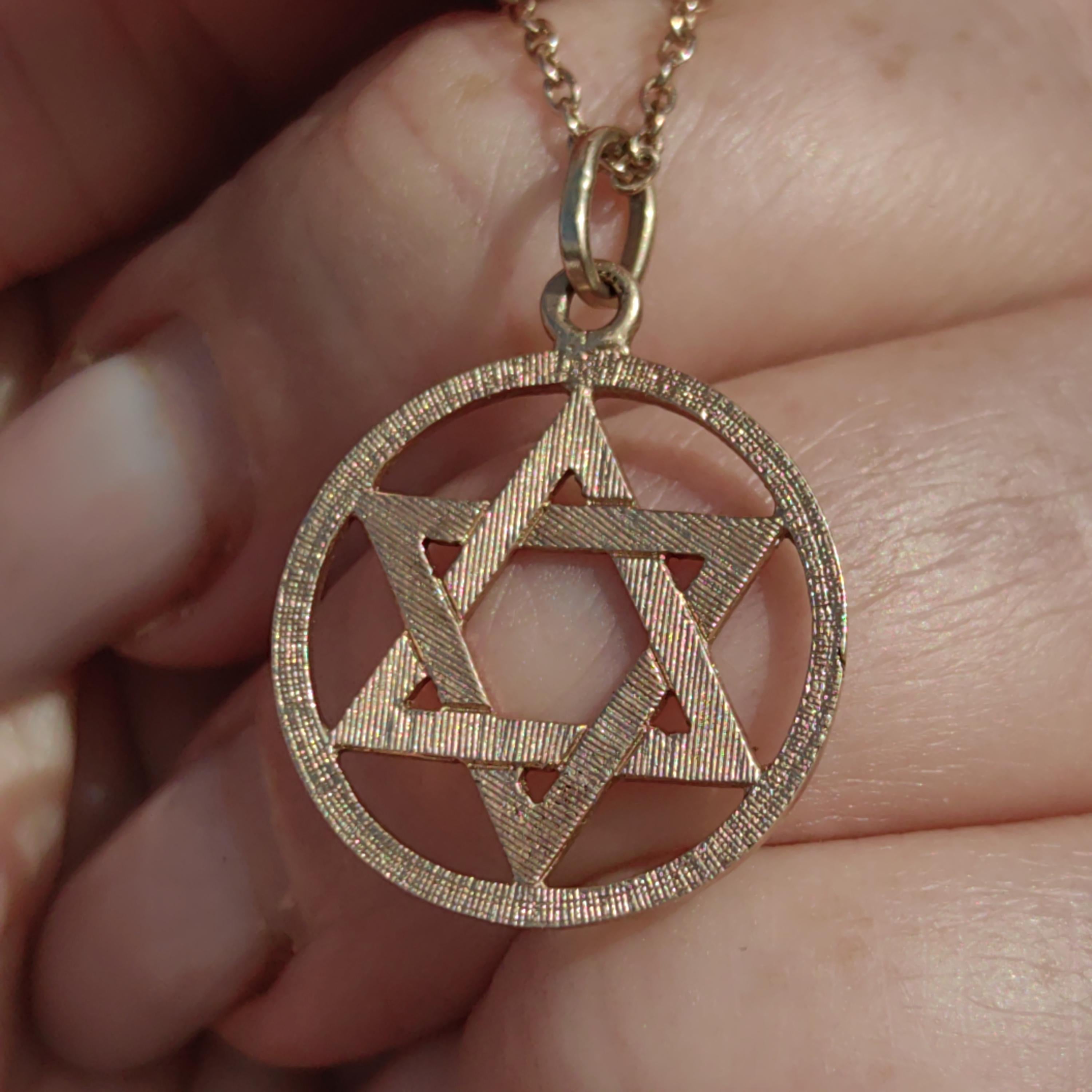 Vintage 14k Gold Star of David Pendant: Chiseled Judaica Charm