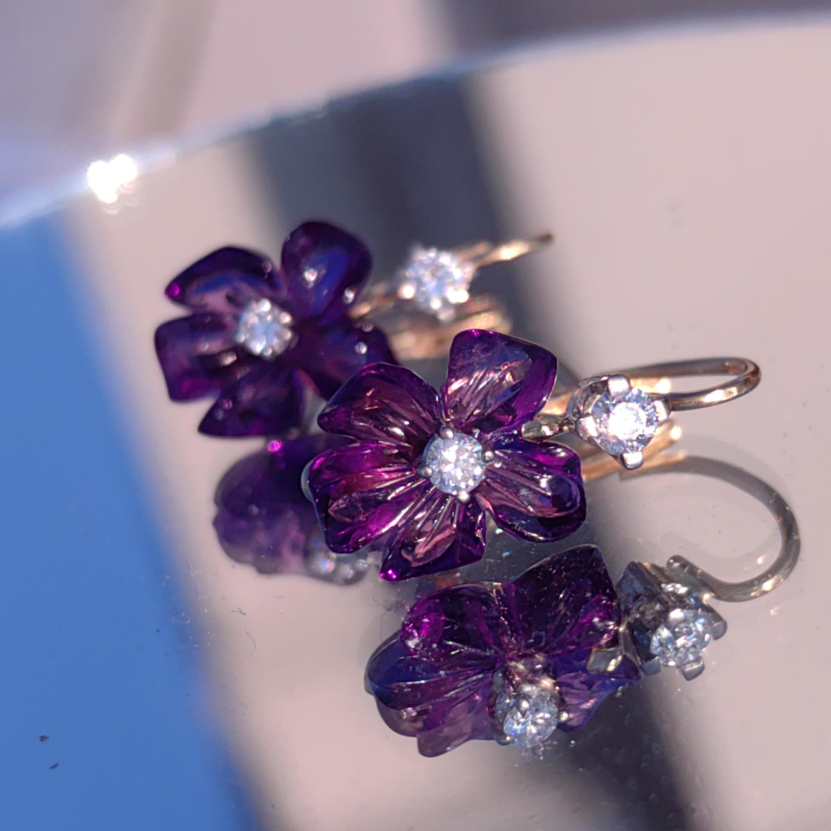 Natural Amethyst and Diamond 18k Solid Gold Flower Sleepers Dormeuse Vintage Antique 1950s Elegant Purple Crystal Earrings Gift for Her