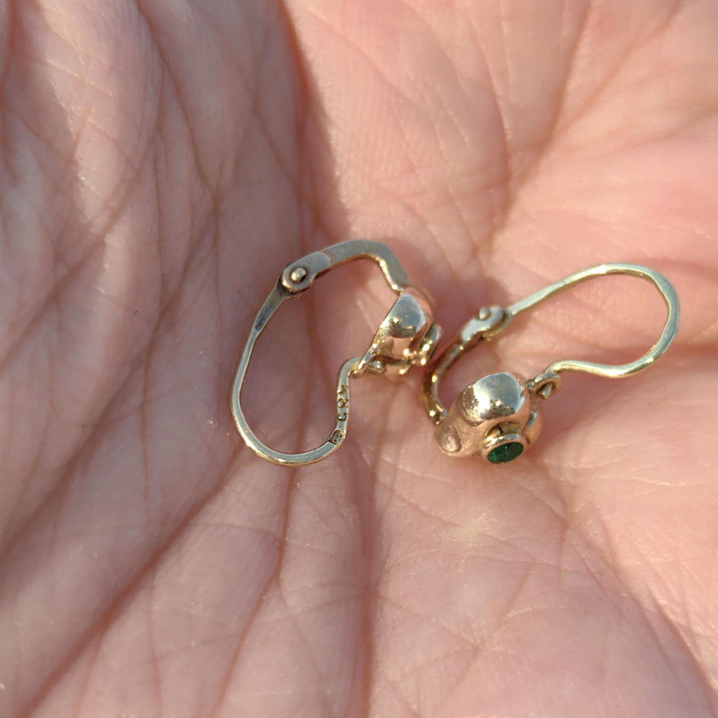 14k 585 Hallmarked Gold Heart Natural Emerald Solid Hallmarked Yellow Champagne 1950s Mid Century Dormouse Gift for her Antique Earrings