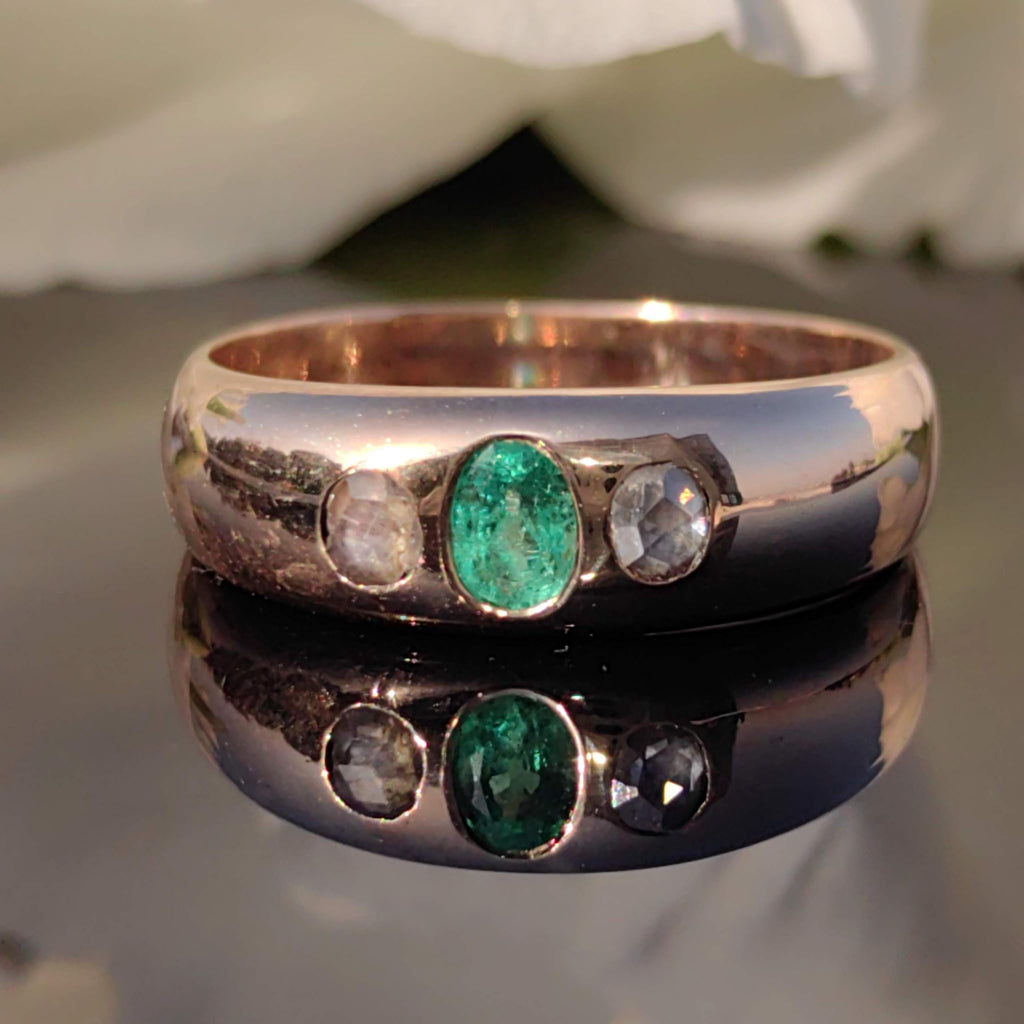 Victorian Emerald & Diamond Ring: 14k Yellow Gold Bezel Setting