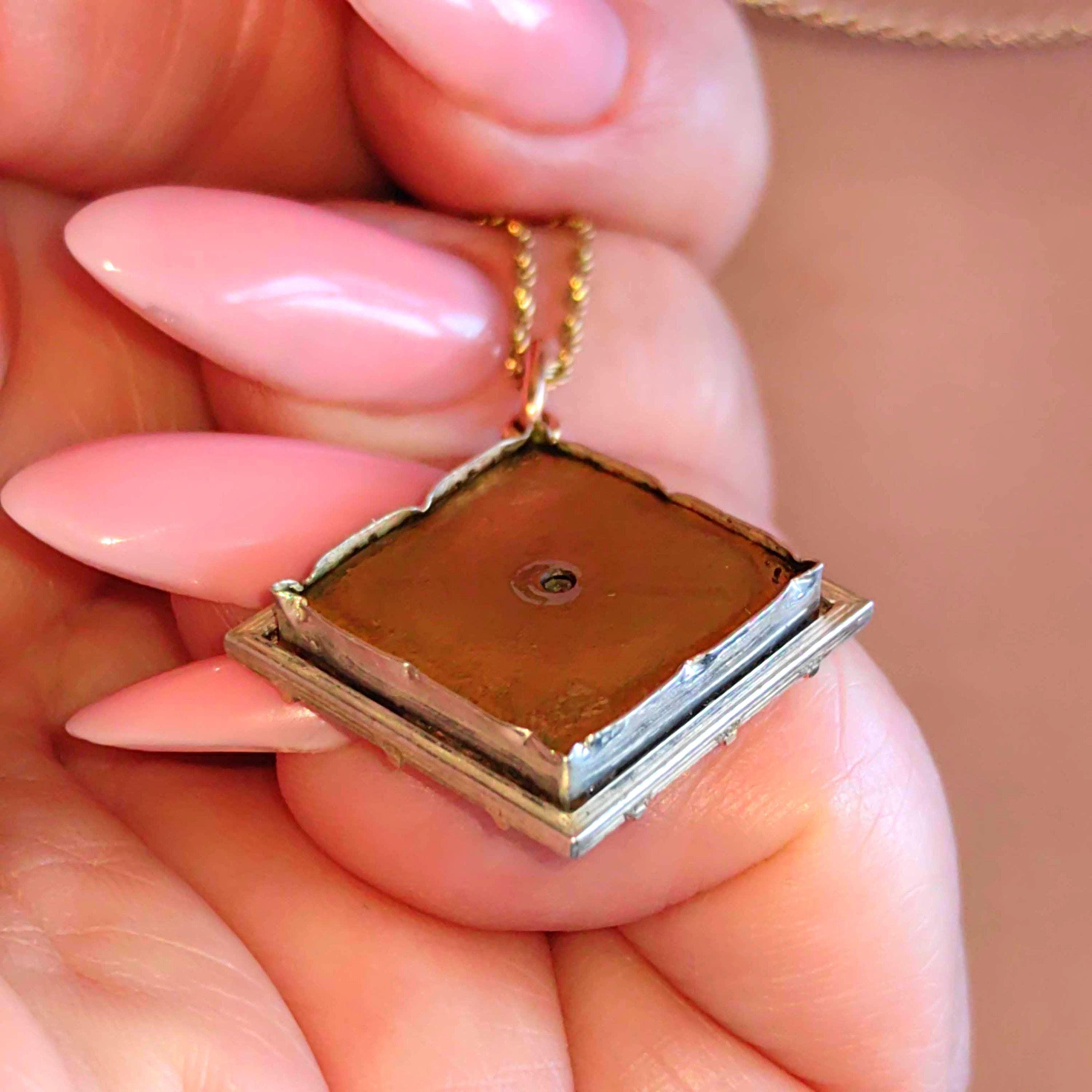 Victorian Micromosaic Flower Pendant: 18k Gold & Petra Dura Stone