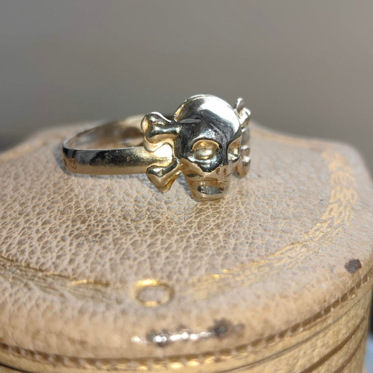 Vintage Silver Skull & Crossbones Ring Stackable Pirate Band Gift for Him Large Size Retro Antique Bones Alternative Goth Ring Present