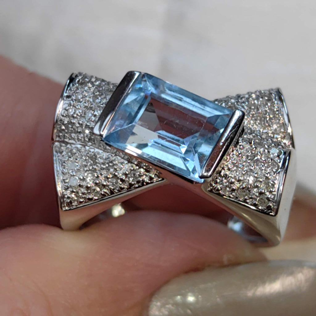 Aquamarine Diamond 18k White Gold Cocktail Ring: Geometric Statement