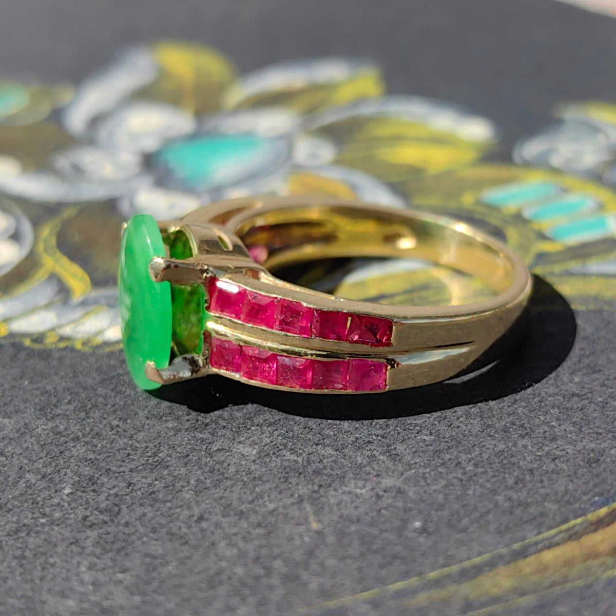Vintage 18K Gold Jadeite & Ruby Cocktail Ring - Hungarian Hallmarks