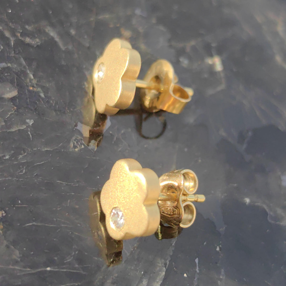 Diamond Flower Stud Earrings: 14k Yellow Gold Vintage Floral