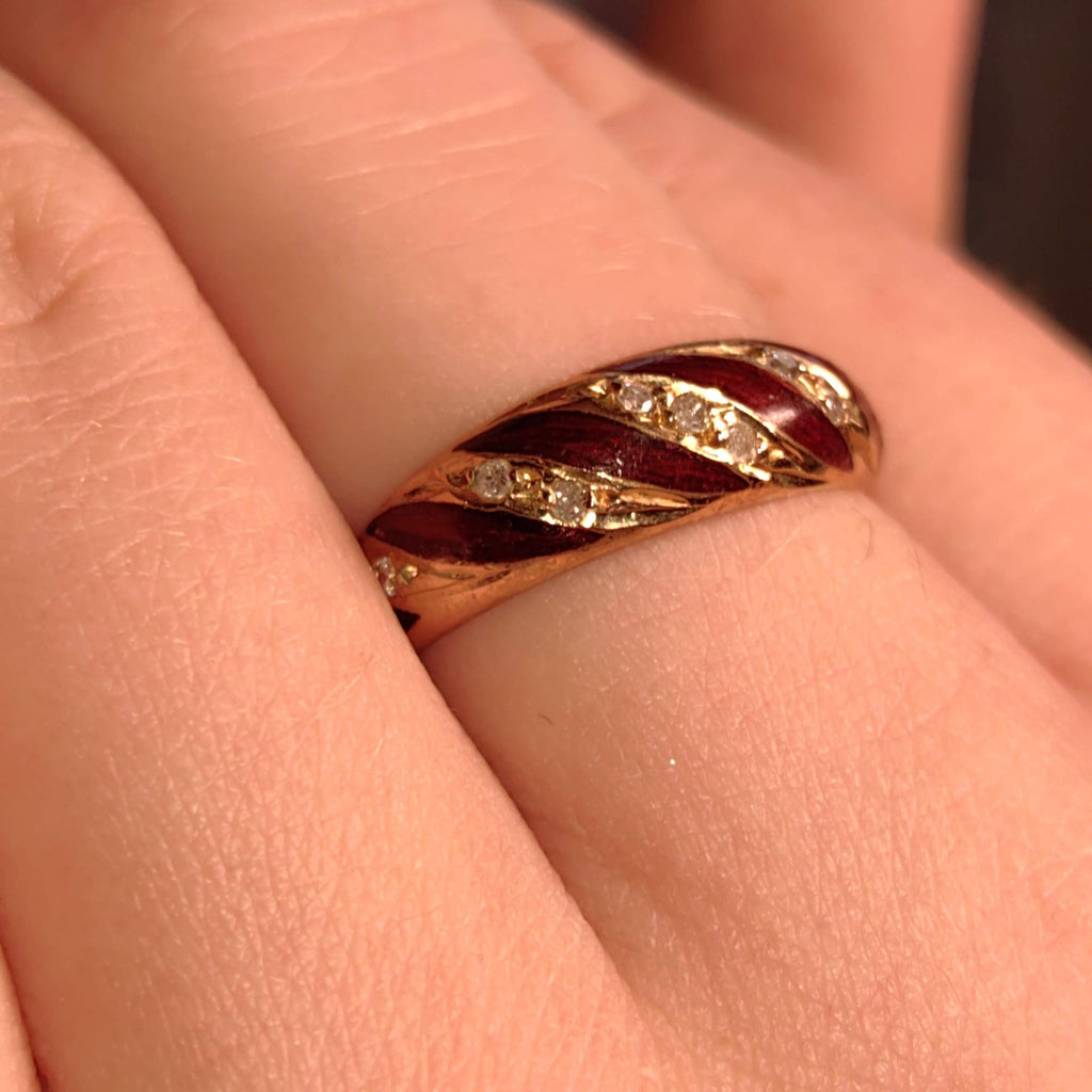 Vintage 1950s Diamond Solid 14k Yellow Gold Red Hand Painted Fire Enamel Wave Design Wedding Band Ring Gift for Her