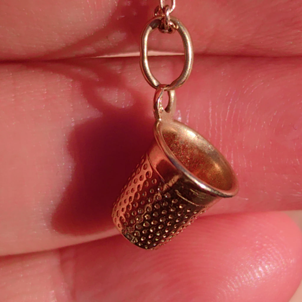 Rare 18k Solid Gold Thimble: Antique Sewing Accessory Charm