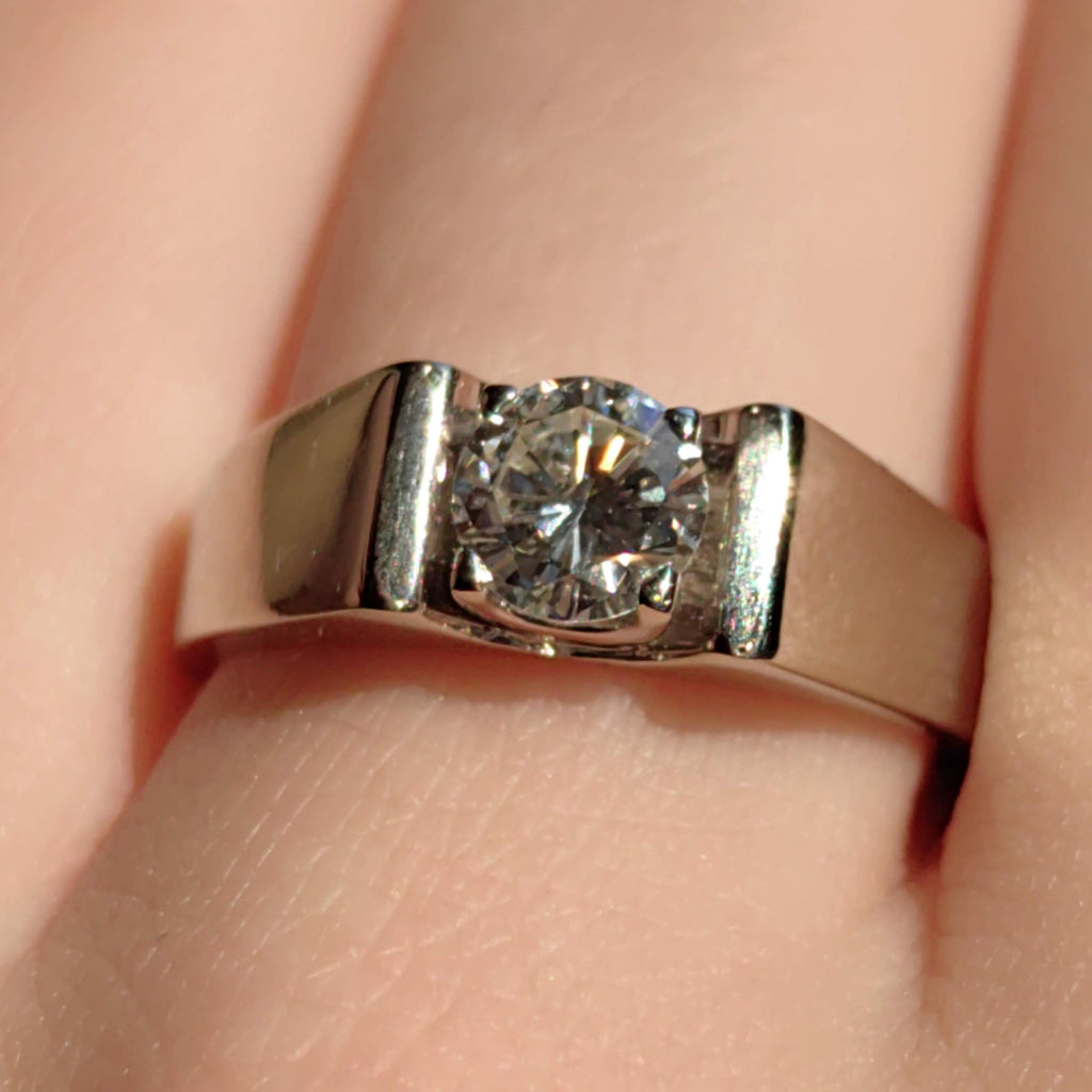 0.8 ct. Diamond Solitaire Hallmarked 18k 750 Solid White Gold Statement Unisex Ring for Men, Big Diamond Wedding Engagement Ring Gift