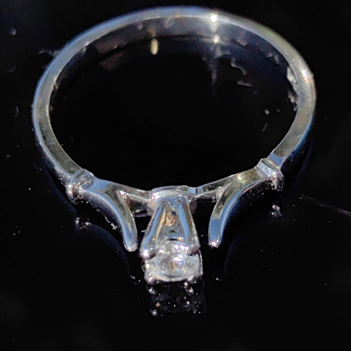 Vintage 0.15 ct. Diamond Solid 14k White Gold Hallmarked Engagement Wedding Solitaire Ring