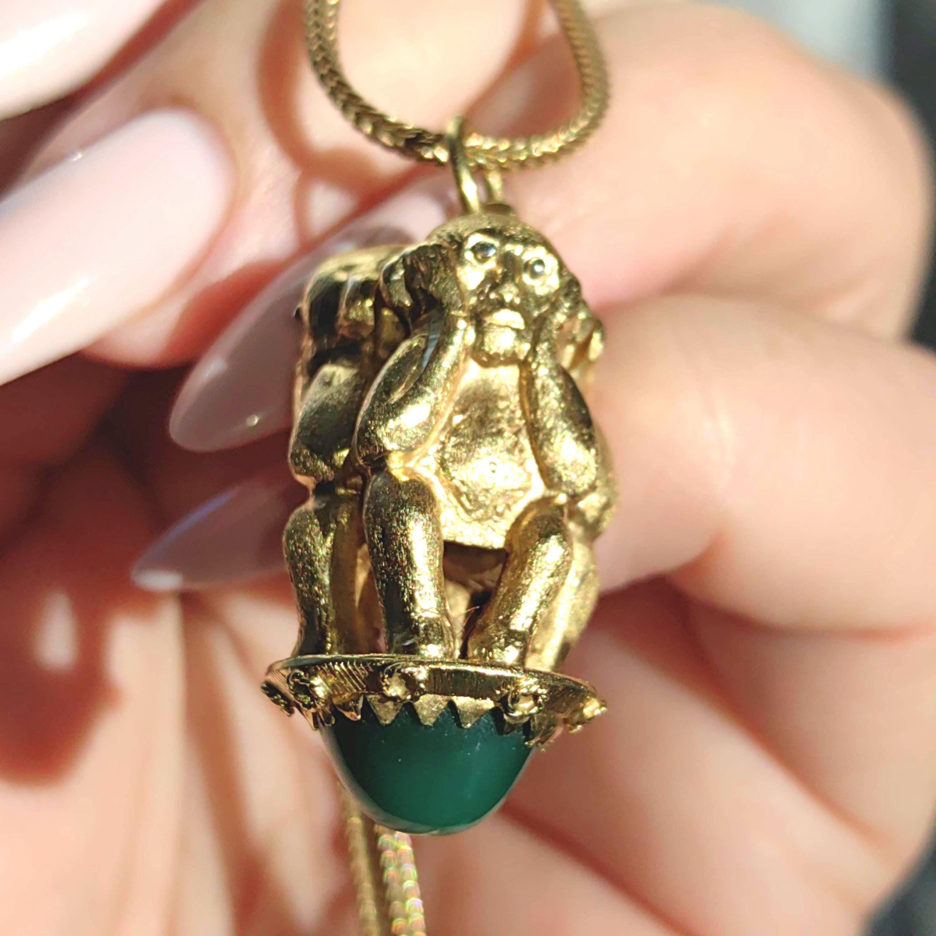 Vintage 18k Gold Three Monkey Pendant: Chrysophrase Stone Charm
