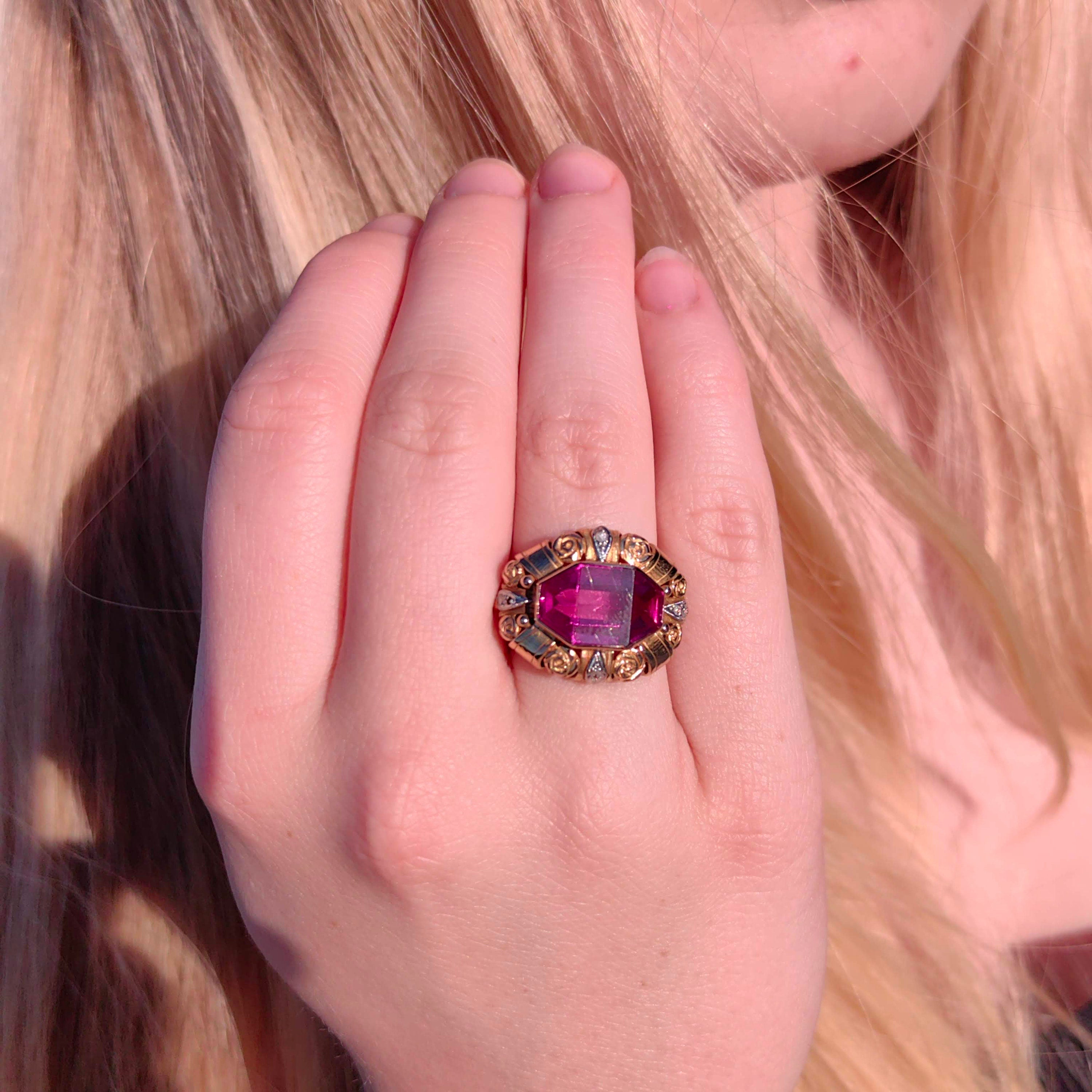 Art Deco 18k Yellow Gold Ring: Vintage Lab Grown Ruby and Diamond
