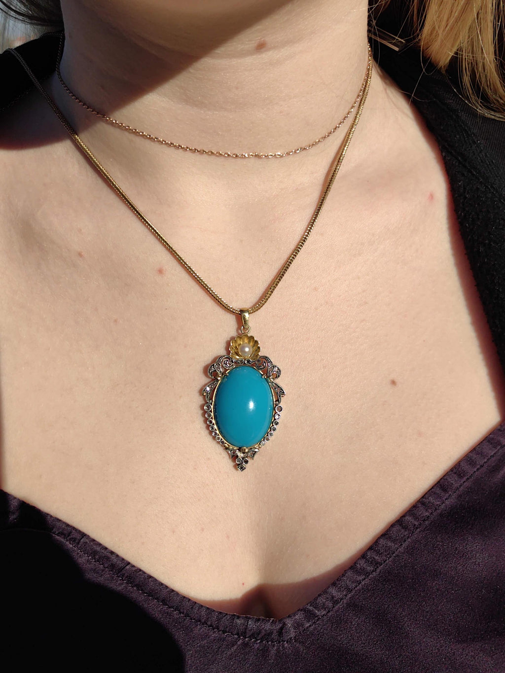 1930s Art Deco Turquoise Pendant: 18k Yellow Gold Diamond Pearl Necklace