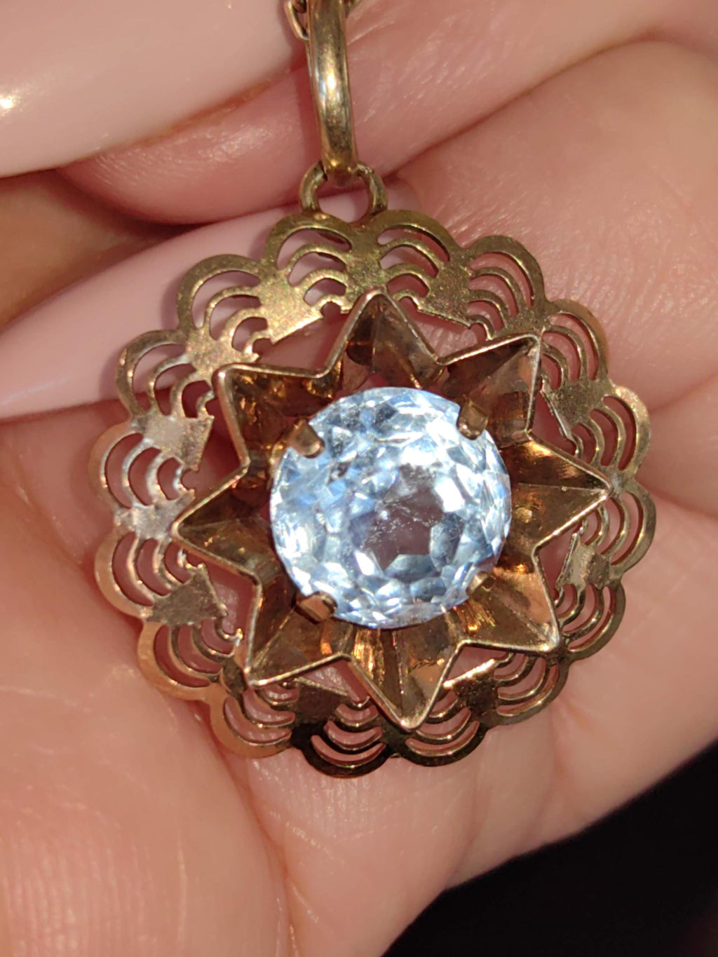Vintage 14k Yellow Gold Star Pendant: Lab Aquamarine Art Deco