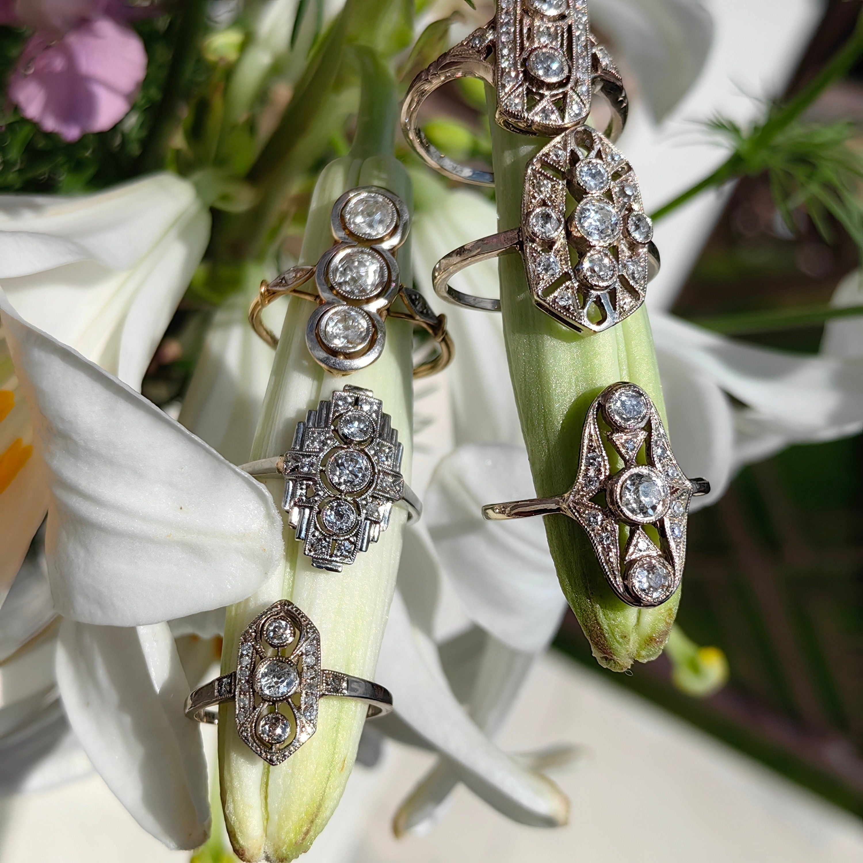 Art Nouveau Vintage Antique Diamond Gold Ring