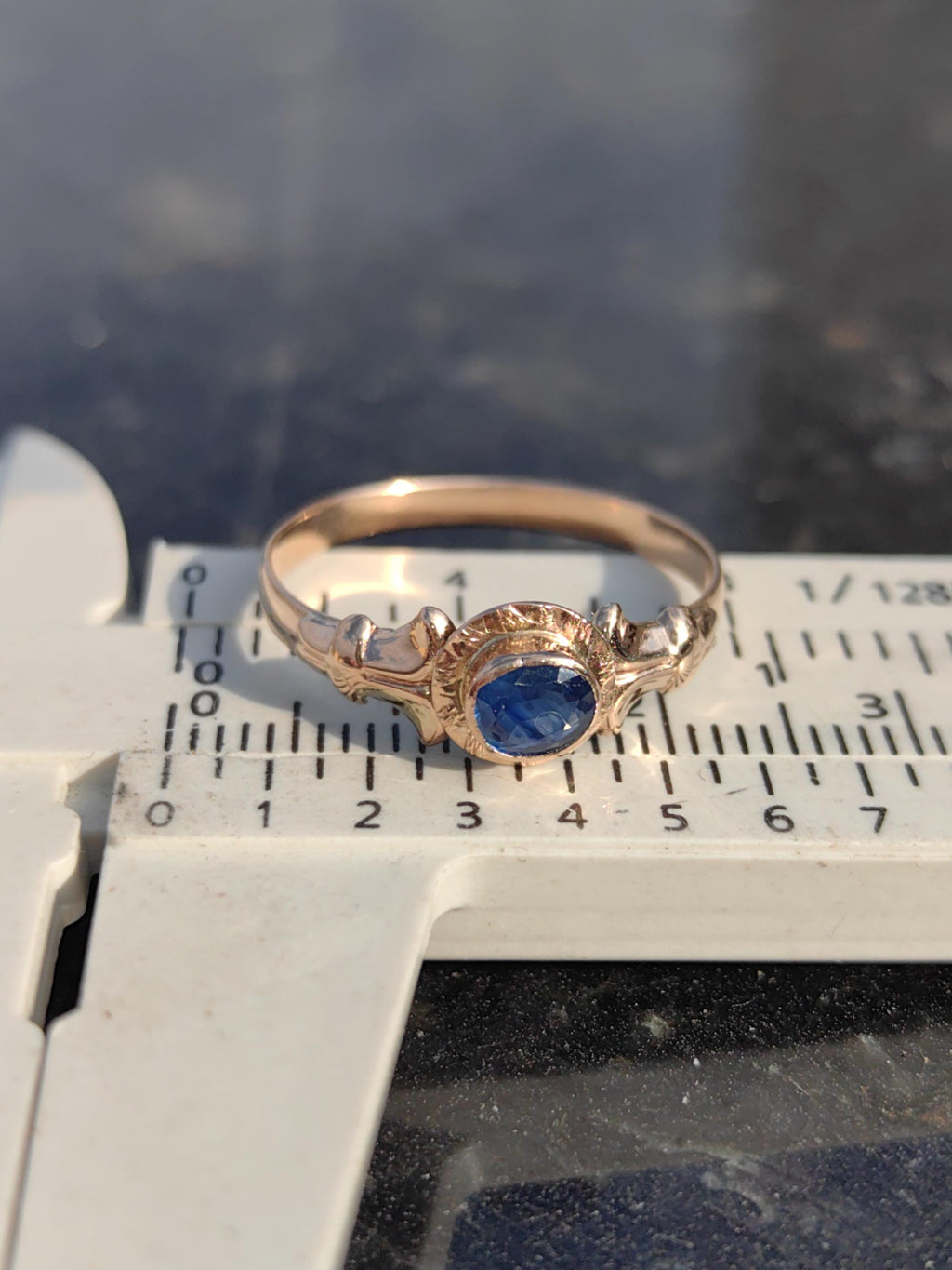 Art Nouveau Sapphire Ring Solid Yellow Rose Gold Antique 1900s